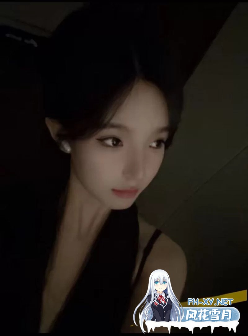 郑州科技学院音乐舞蹈系❤️冯佩霞❤️背着男友出轨约炮，大量不雅照与视频流出！[438M/1V＋17P]-3.jpg