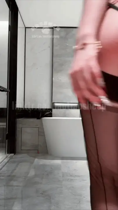 090951owvxcck0mkzkwy7z.gif
